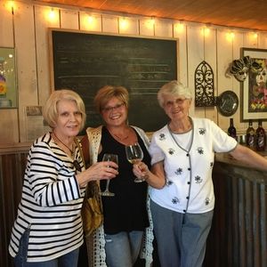 Meet your Posher, Shannon pat